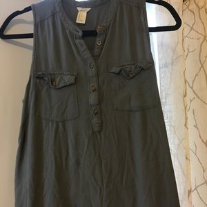 Grey button down muscle top